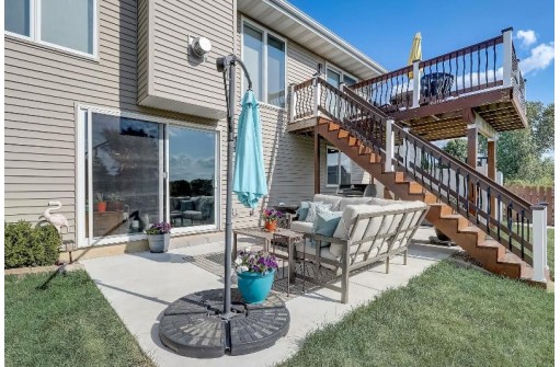 3244 Dorchester Way, Madison, WI 53719