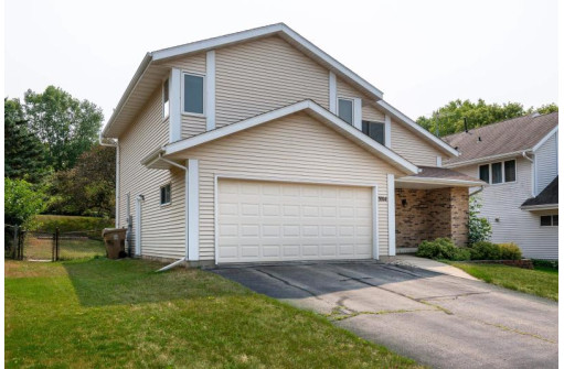 3014 Dorchester Way, Madison, WI 53719