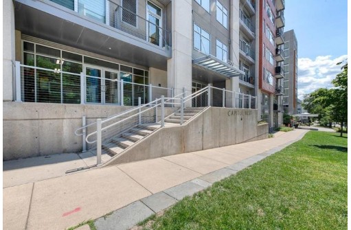 309 W Washington Avenue 815, Madison, WI 53703