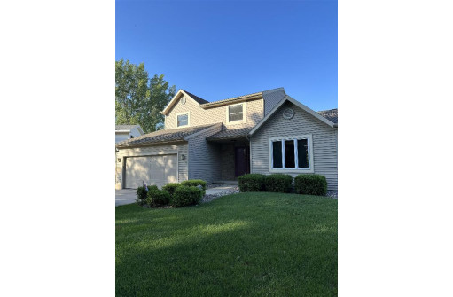 7204 Knoll Court, Middleton, WI 53562