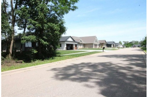 3816 White Pine Drive, Janesville, WI 53545