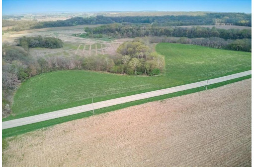 4.1 ACRES Primrose Center Road, Belleville, WI 53508