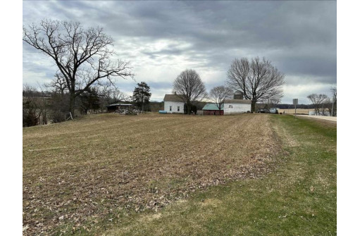 W10126 County Road K, Lodi, WI 53555