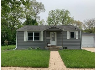 1315 Gartland Avenue Janesville, WI 53548