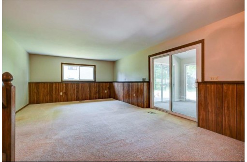 7091 S Hill Road, DeForest, WI 53532
