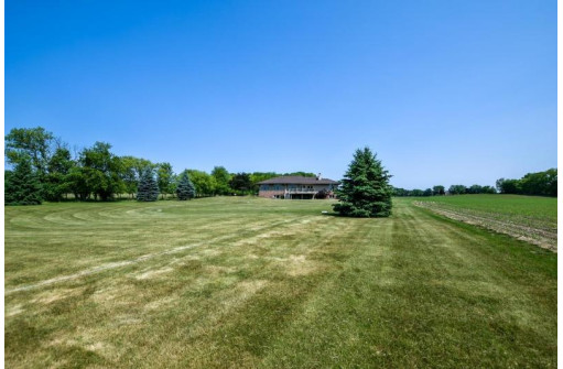 3935 County Road A, Stoughton, WI 53589