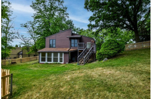 5631 Tall Oaks Road, Waunakee, WI 53597