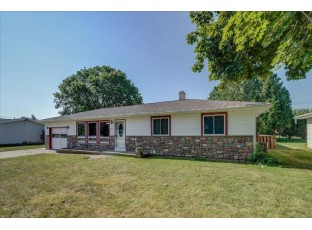 515 Louise Lane Beaver Dam, WI 53916-2216