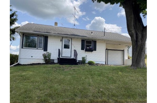 1015 St Lukes Avenue, Plain, WI 53577