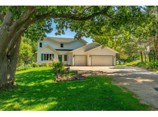 3674 County Road P Cross Plains, WI 53528