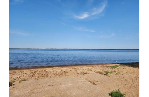 14564 N Longview Point, Nekoosa, WI 54457