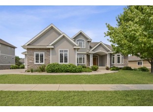 1711 Dunwoody Lane Waunakee, WI 53597