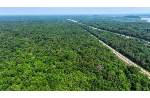 32.7+/- ACRES Oak Glen Circle, Lyndon Station, WI 53944