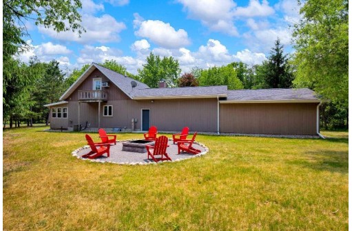 1566 Kingswood Trail, Nekoosa, WI 54457