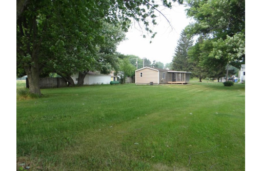 1358 Dianne Avenue, Belleville, WI 53508