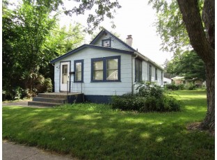 1327 Jerome Avenue Janesville, WI 53546