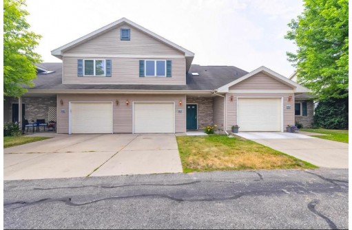 224 Alpine Meadows Circle, Oregon, WI 53575