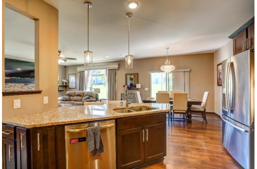 4833 Crystal Downs Way, Middleton, WI 53597