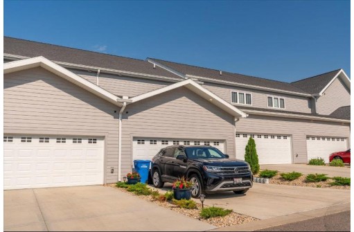 2838 Frisee Drive, Fitchburg, WI 53711