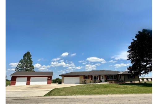 1204 31st Avenue, Monroe, WI 53566