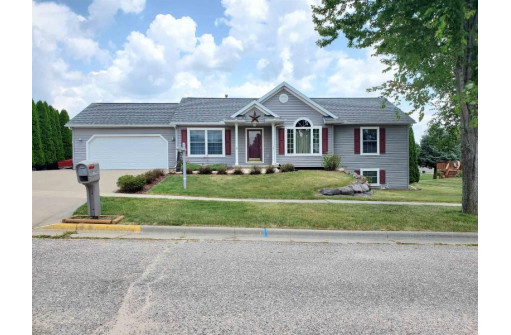 307 Krista Court, Baraboo, WI 53913