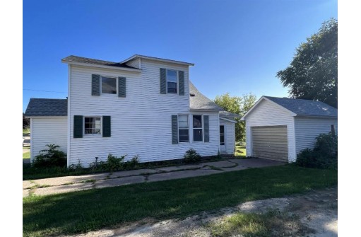 635 N Jefferson Street, Lancaster, WI 53813