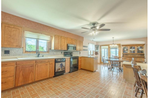 1300 4th Street, New Glarus, WI 53574