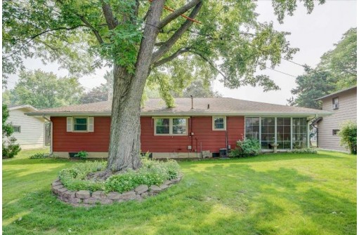 604 S Hill Street, DeForest, WI 53532