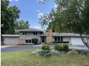 2317 W Memorial Drive, Janesville, WI 53548