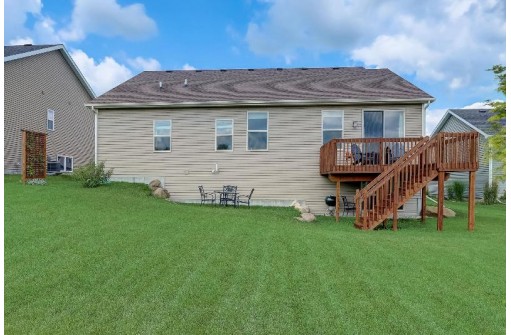 2522 Twin Pine Street, Cross Plains, WI 53528