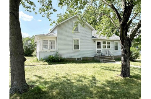 304 W Bridge Street, New Lisbon, WI 53950