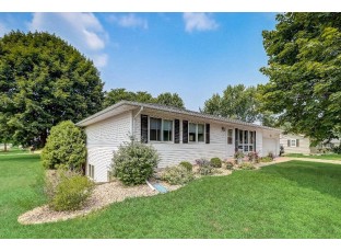 205 15th Street Prairie Du Sac, WI 53578-1370