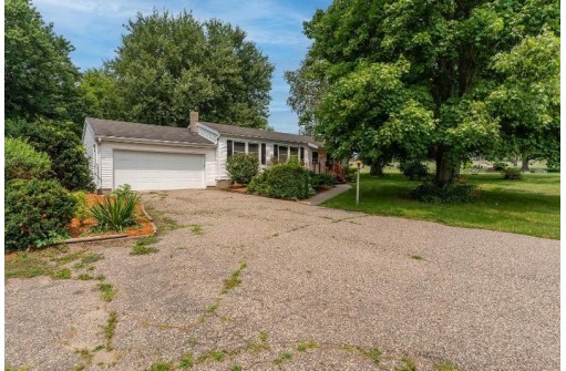 350 Madison Avenue, Baraboo, WI 53913