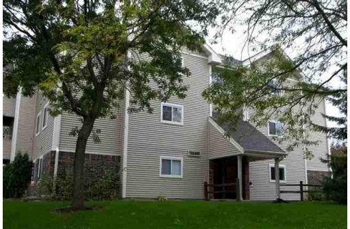 1124 Morraine View Drive 102, Madison, WI 53719