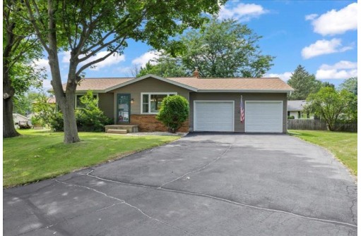 708 Heath Court, Sun Prairie, WI 53590