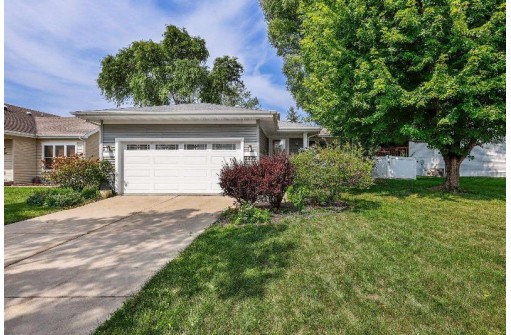 3810 Ice Age Drive, Madison, WI 53719