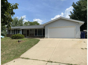 3159 Peachtree Street Janesville, WI 53548