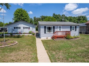 304 W Main Street La Valle, WI 53941