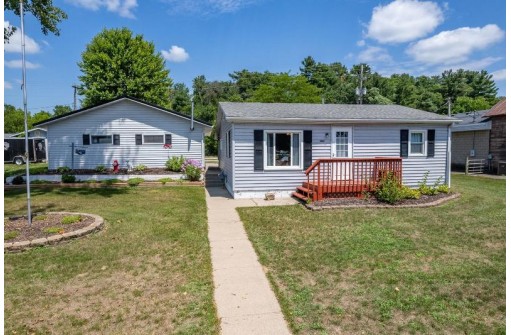 304 W Main Street, La Valle, WI 53941