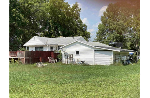 W7041 Cutsforth Road, Pardeeville, WI 53954