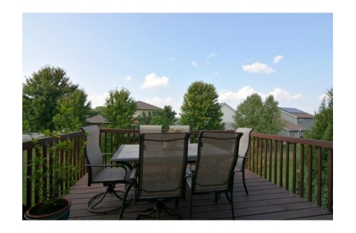 6002 Eagle Cave Drive, McFarland, WI 53558