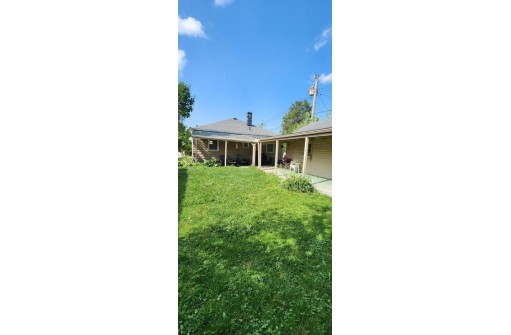 1111 Lapham Street, Janesville, WI 53546