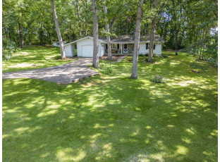 2982 Roidt Drive Stoughton, WI 53589