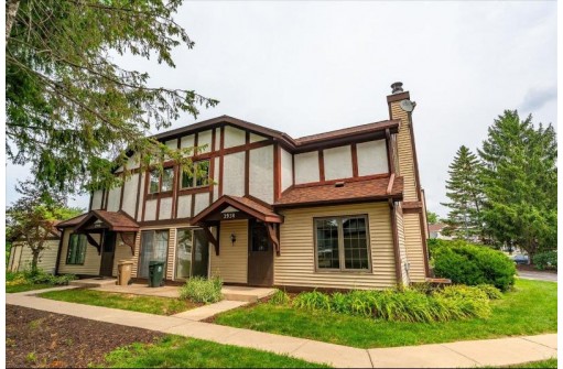 2938 Coho Street, Madison, WI 53713