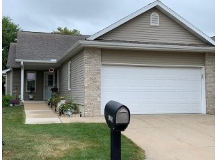 625 Springbrook Circle DeForest, WI 53532