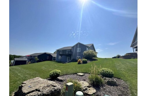 318 9th Street, Mineral Point, WI 53565