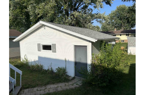 540 S Hickory Street, Mauston, WI 53948