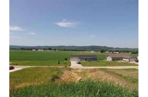 000 Clary Lane, Richland Center, WI 53581