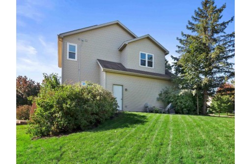 421 Military Ridge Drive, Verona, WI 53593