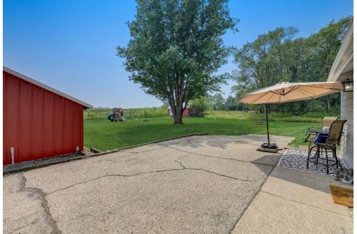 W6801 Patchin Road, Pardeeville, WI 53954